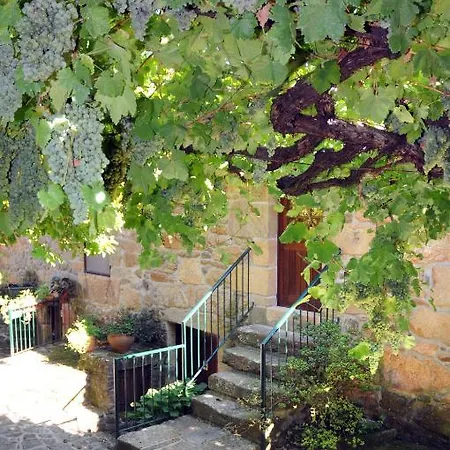 Farm stay Quinta Escomoeiras *