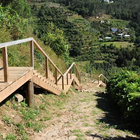 Quinta Escomoeiras *