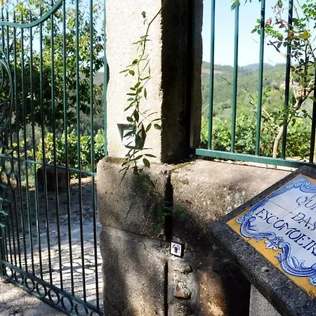 Quinta Escomoeiras *