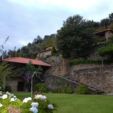 Quinta Escomoeiras Farm stay