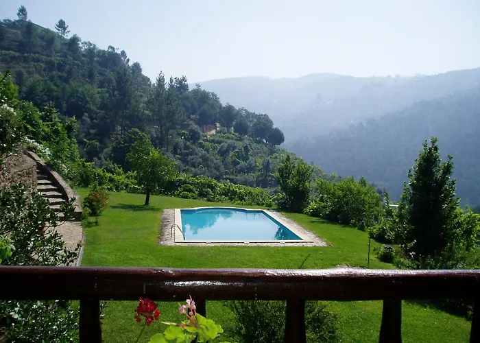 Quinta Escomoeiras Séjour à la ferme Castelbuono