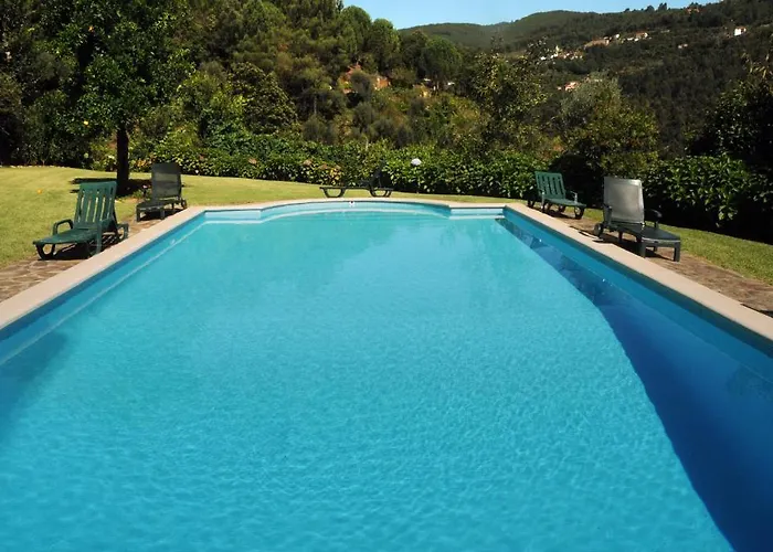 Quinta Escomoeiras *