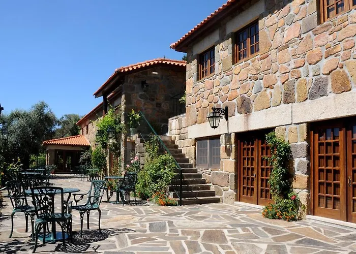 Quinta Escomoeiras Séjour à la ferme Castelbuono