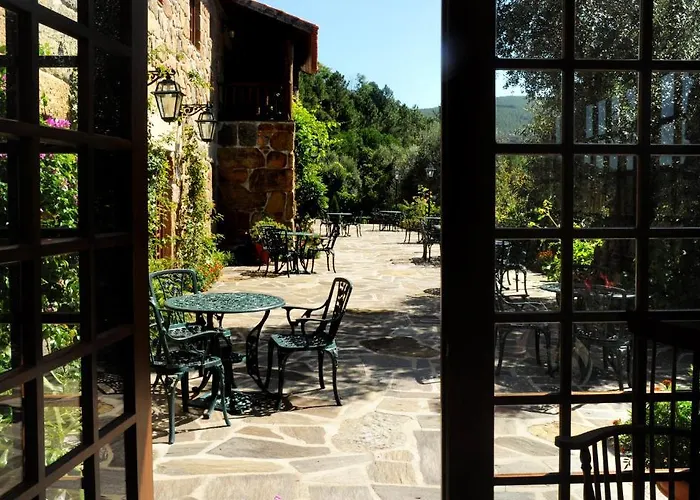 Quinta Escomoeiras * Castelbuono